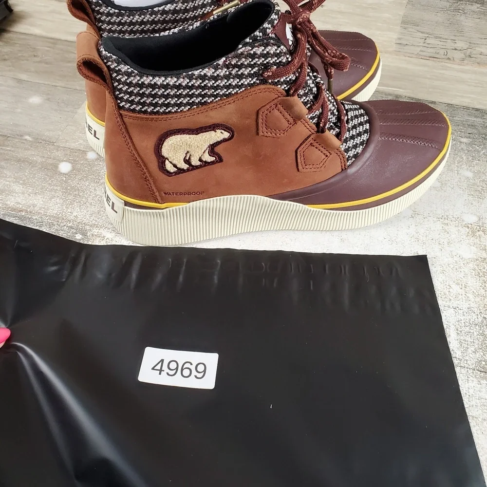 Sorel new without